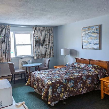Skyline Motel Fredericton Ngoại thất bức ảnh