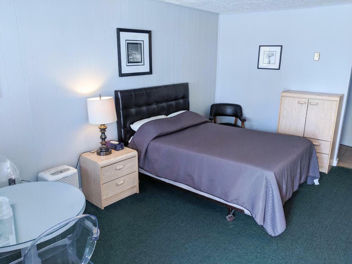 Skyline Motel Fredericton Ngoại thất bức ảnh