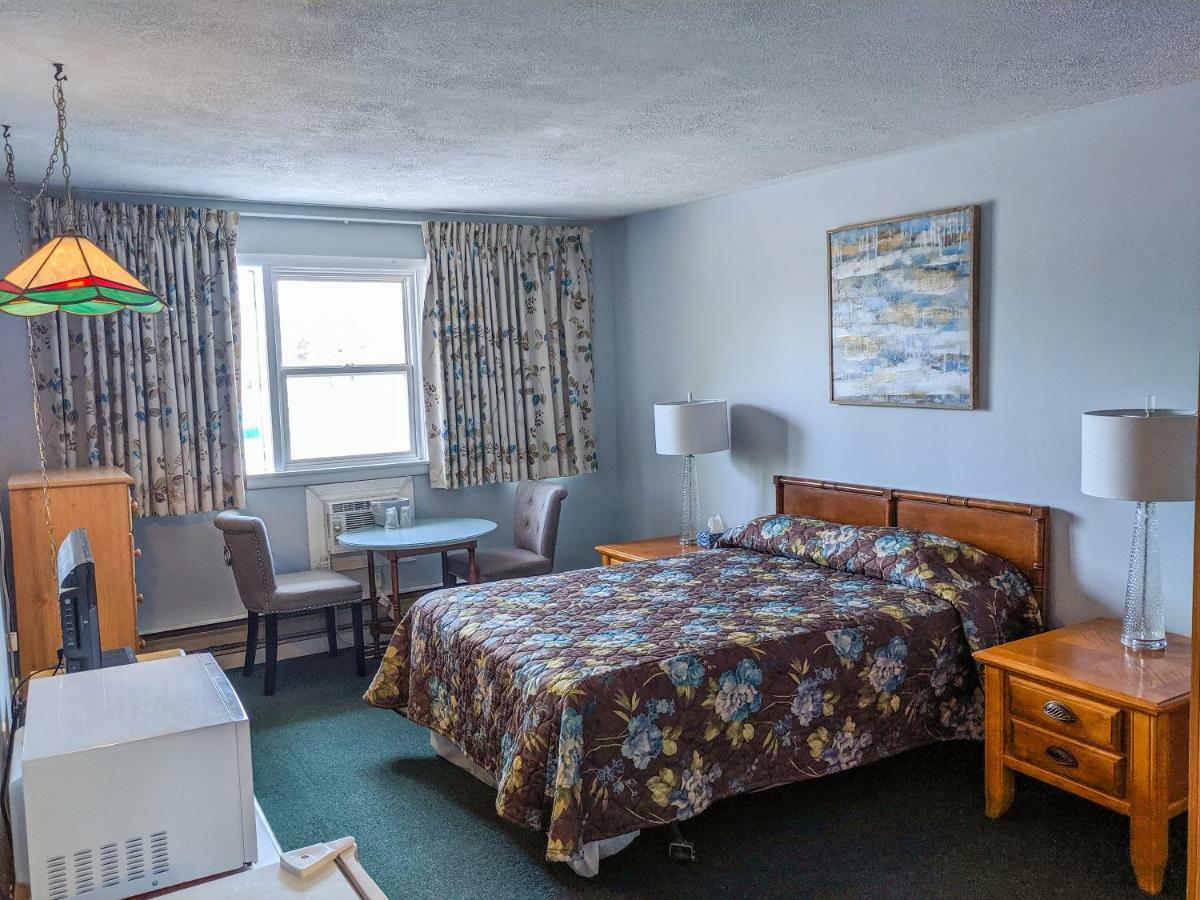 Skyline Motel Fredericton Ngoại thất bức ảnh