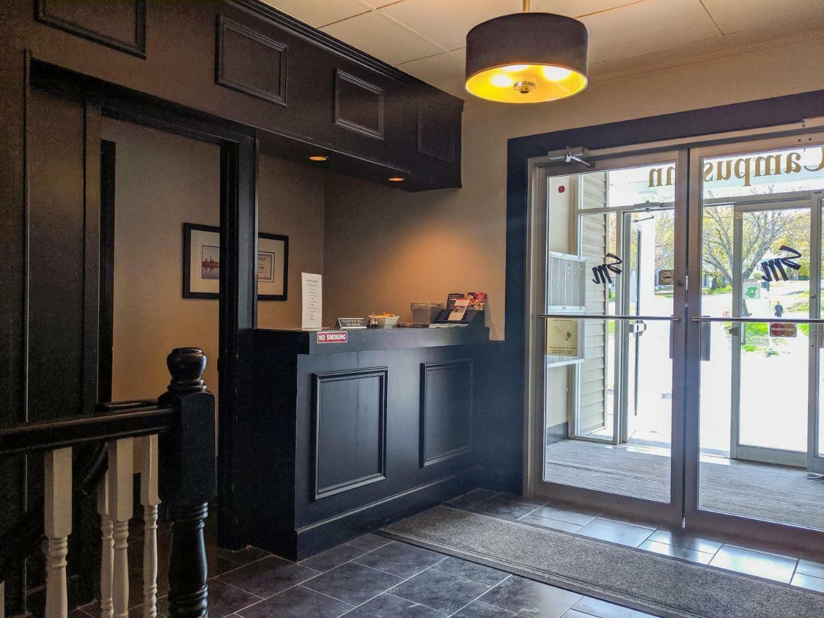 Skyline Motel Fredericton Ngoại thất bức ảnh