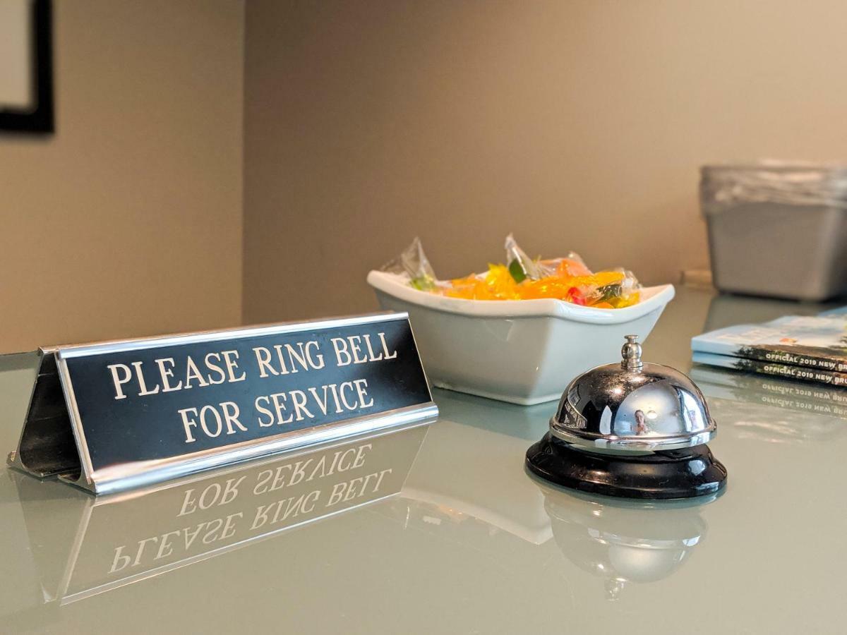 Skyline Motel Fredericton Ngoại thất bức ảnh