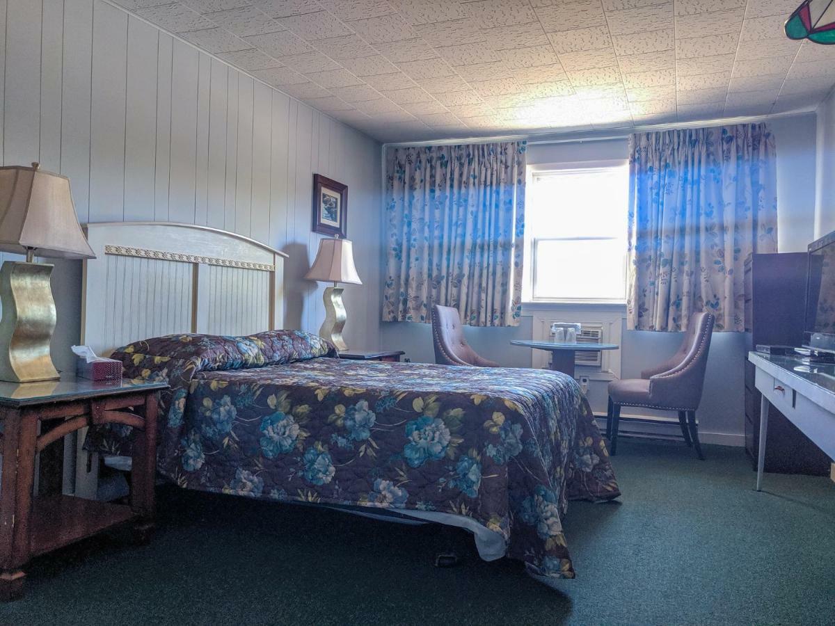Skyline Motel Fredericton Ngoại thất bức ảnh